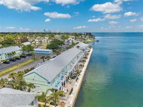 4768 Coquina Key Drive SE St Petersburg FL 33705