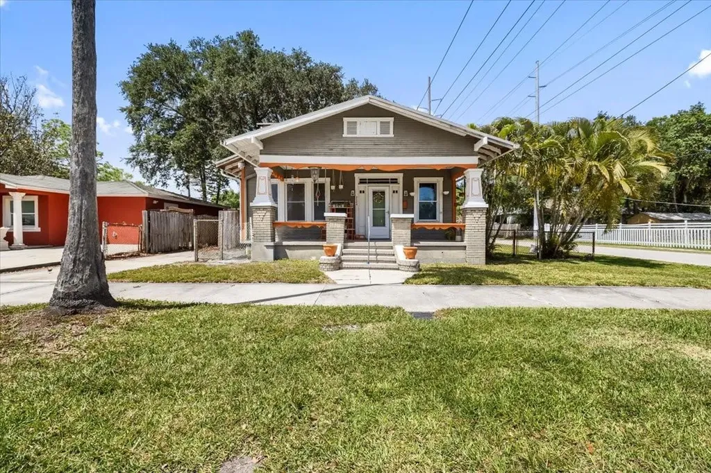2224 Gordon Street Tampa FL 33605