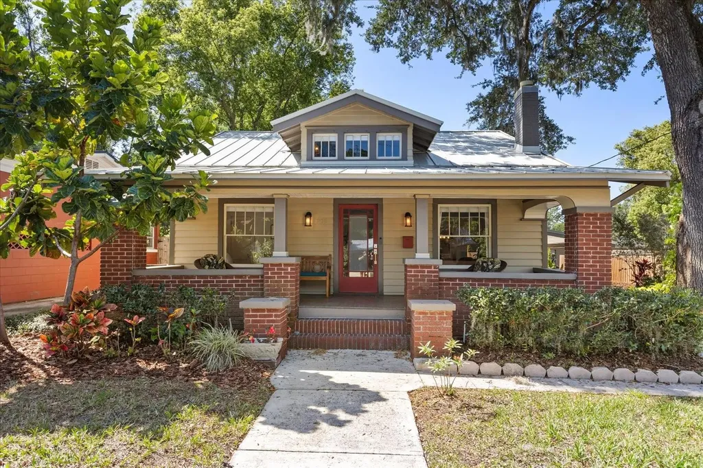 210 E Kaley Street Orlando FL 32806