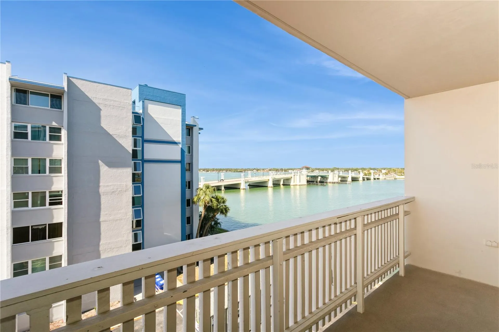 450 Treasure Island Causeway Treasure Island FL 33706