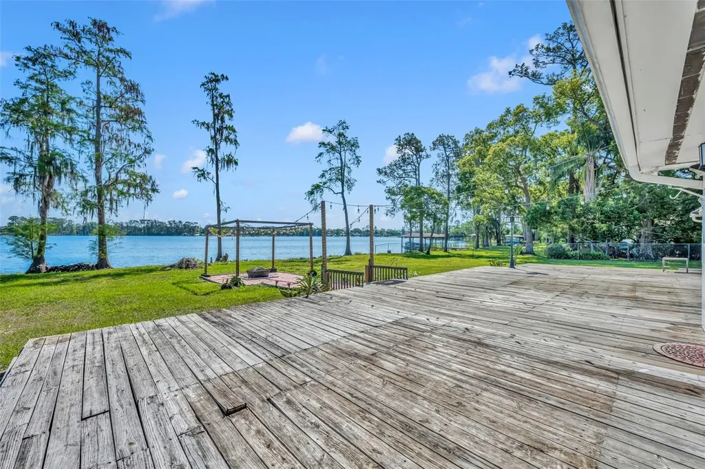 7420 Lake Willis Drive Orlando FL 32821