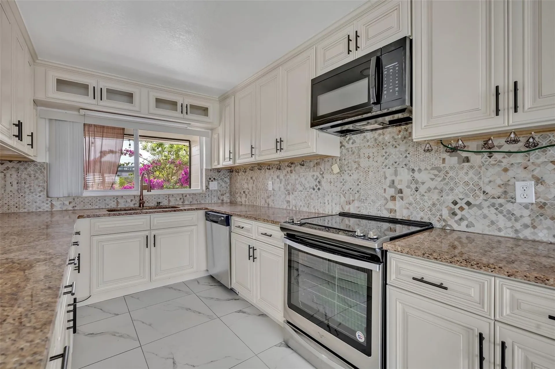 7420 Lake Willis Drive Orlando FL 32821