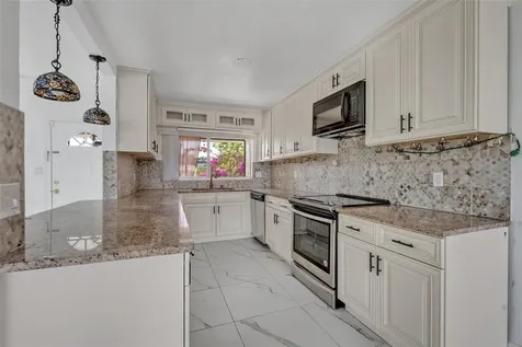 7420 Lake Willis Drive Orlando FL 32821