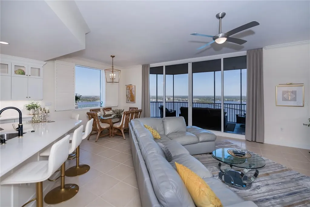 2104 W 1st Street Fort Myers FL 33901