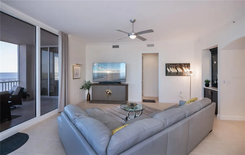 2104 W 1st Street Fort Myers FL 33901