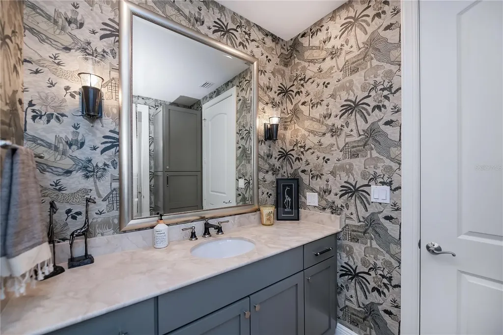 2104 W 1st Street Fort Myers FL 33901