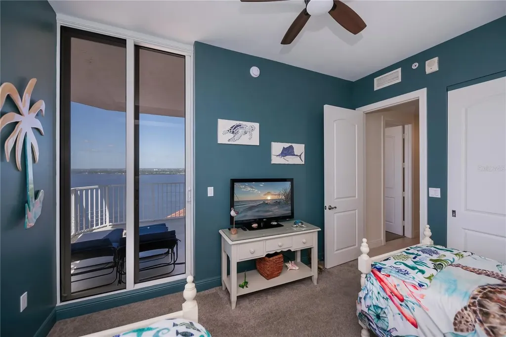 2104 W 1st Street Fort Myers FL 33901