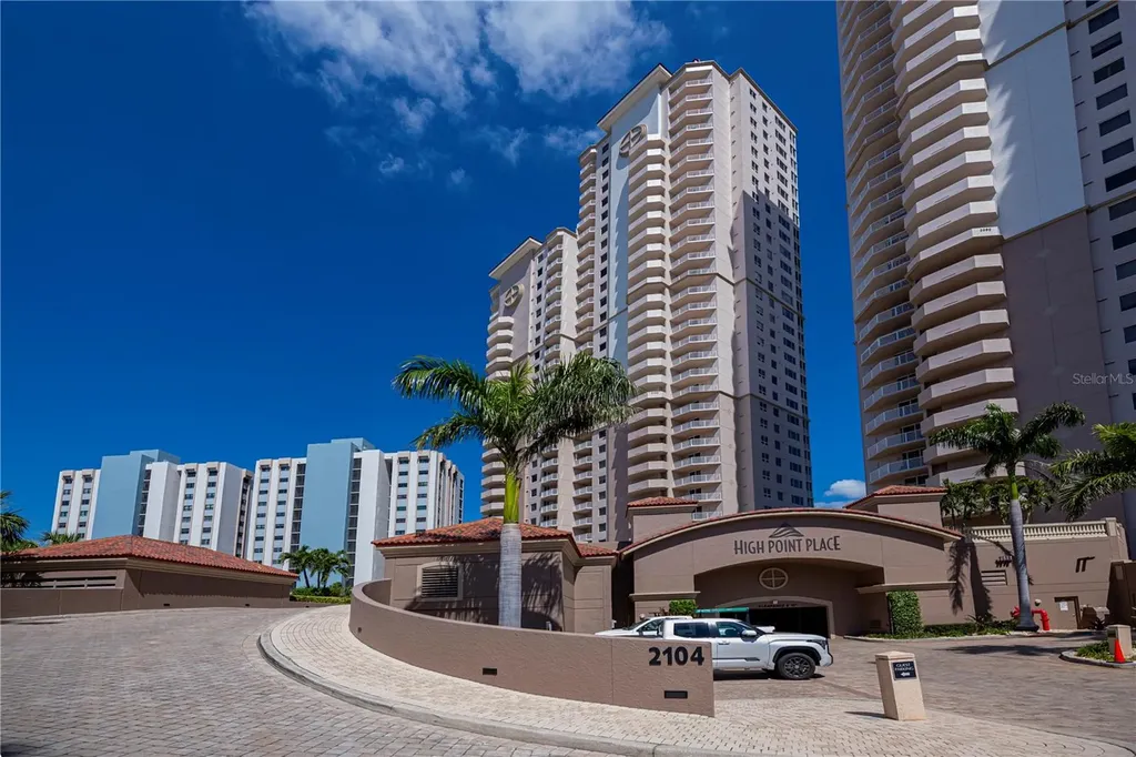 2104 W 1st Street Fort Myers FL 33901