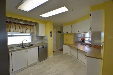 10055 Collingwood Avenue Dade City FL 33525