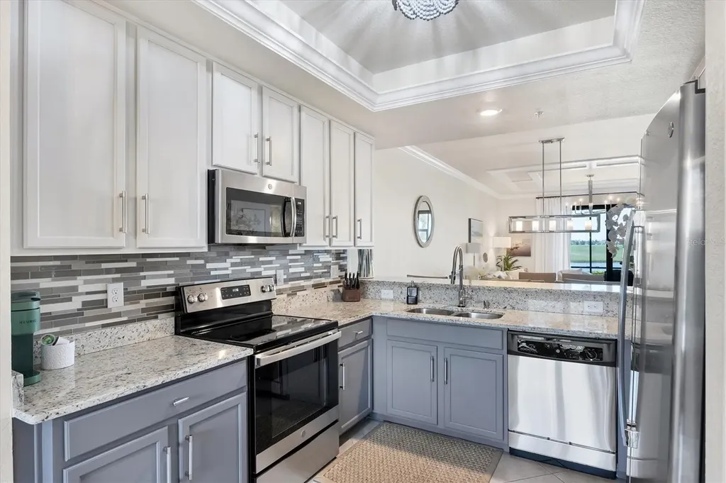 5624 Palmer Circle Bradenton FL 34211