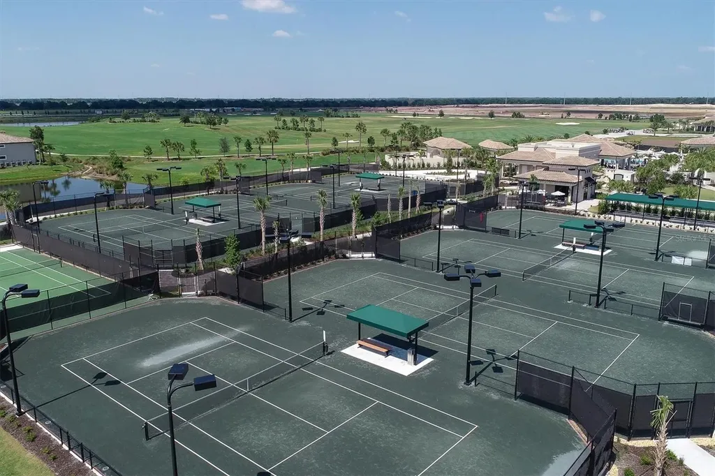 5624 Palmer Circle Bradenton FL 34211