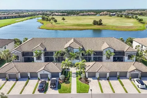 5624 Palmer Circle Bradenton FL 34211