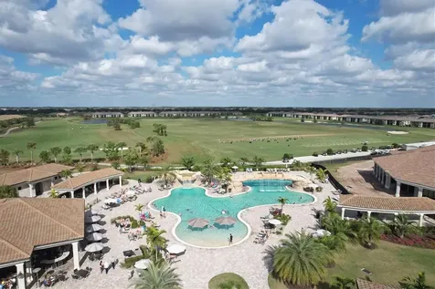 5624 Palmer Circle Bradenton FL 34211