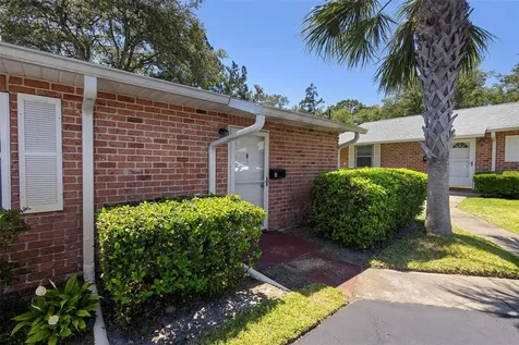 3 Fairway Court Deland FL 32724