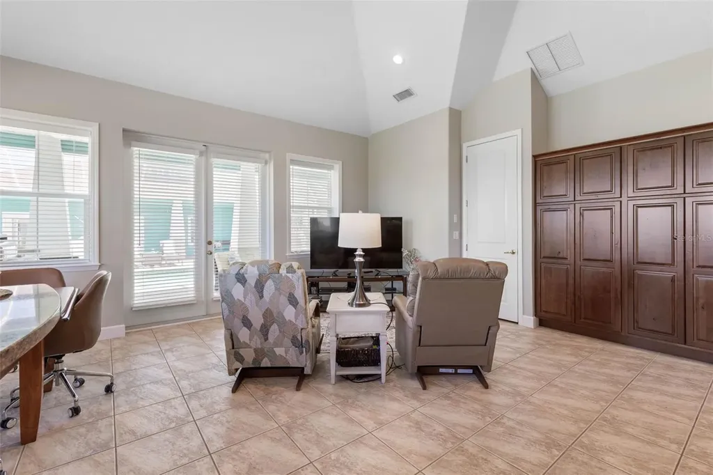 2189 Old Dixie Highway Ormond Beach FL 32174