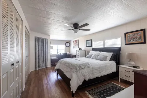2100 Kings Highway Port Charlotte FL 33980