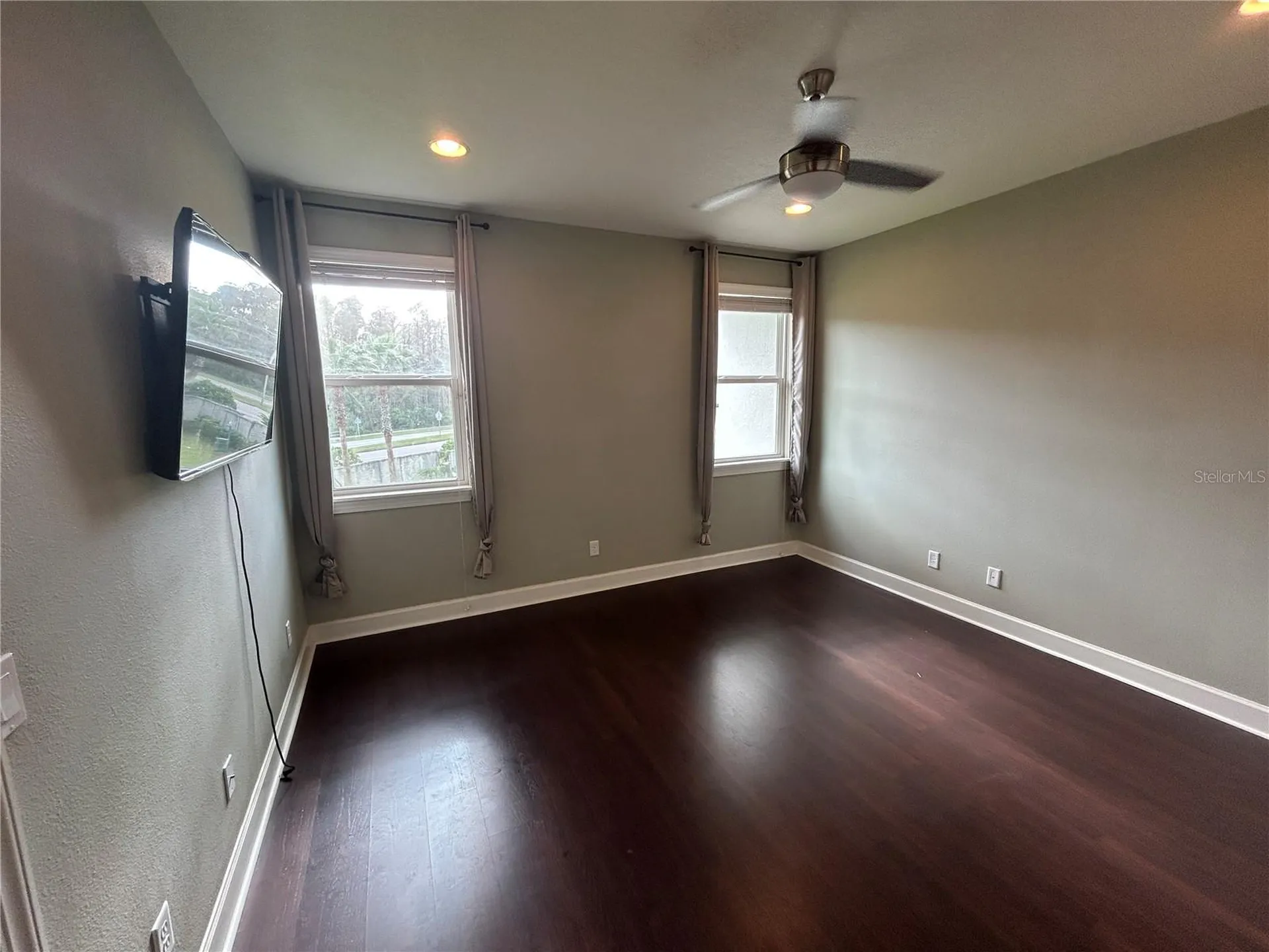403 E Tuscan Lane E Oldsmar FL 34677