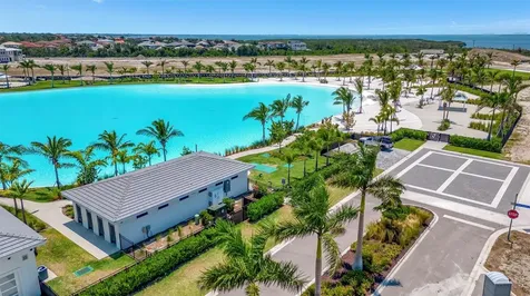 5939 Redbay Boulevard Bradenton FL 34210