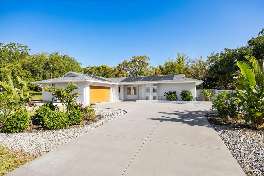 1300 Fairway Drive Dunedin FL 34698