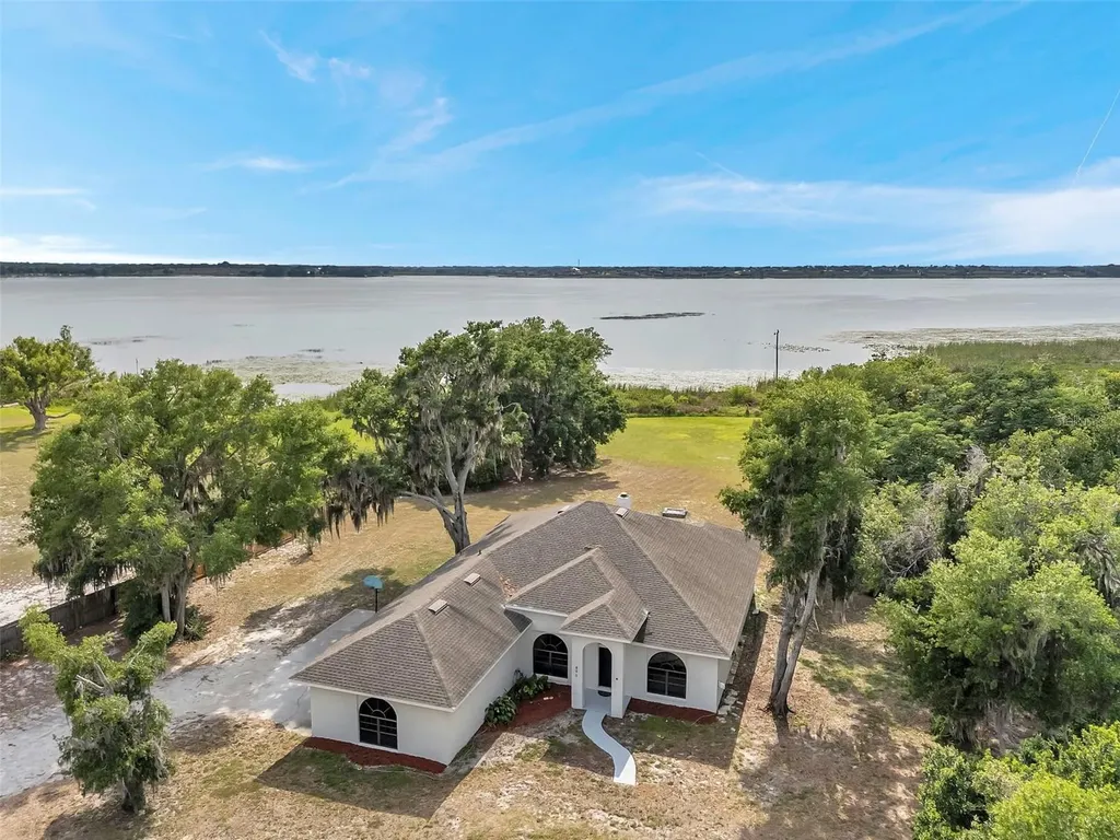890 N Buena Vista Drive Lake Alfred FL 33850