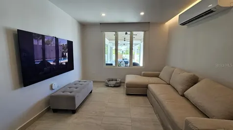677 Lavanda Dorado PR 00646