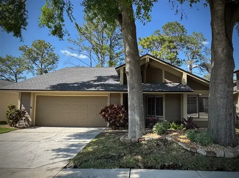 14678 Village Glen Circle Tampa FL 33618