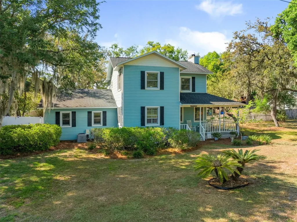 25541 Troon Avenue Sorrento FL 32776