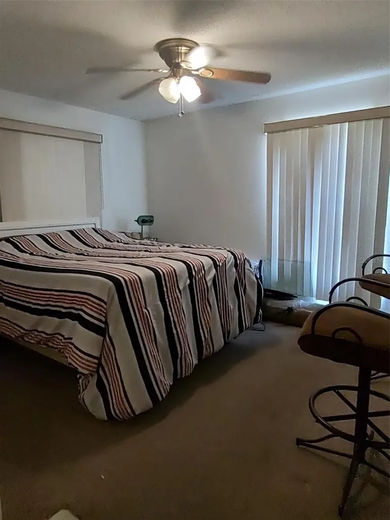 1402 Thousand Roses Drive W. Lake Wales FL 33853