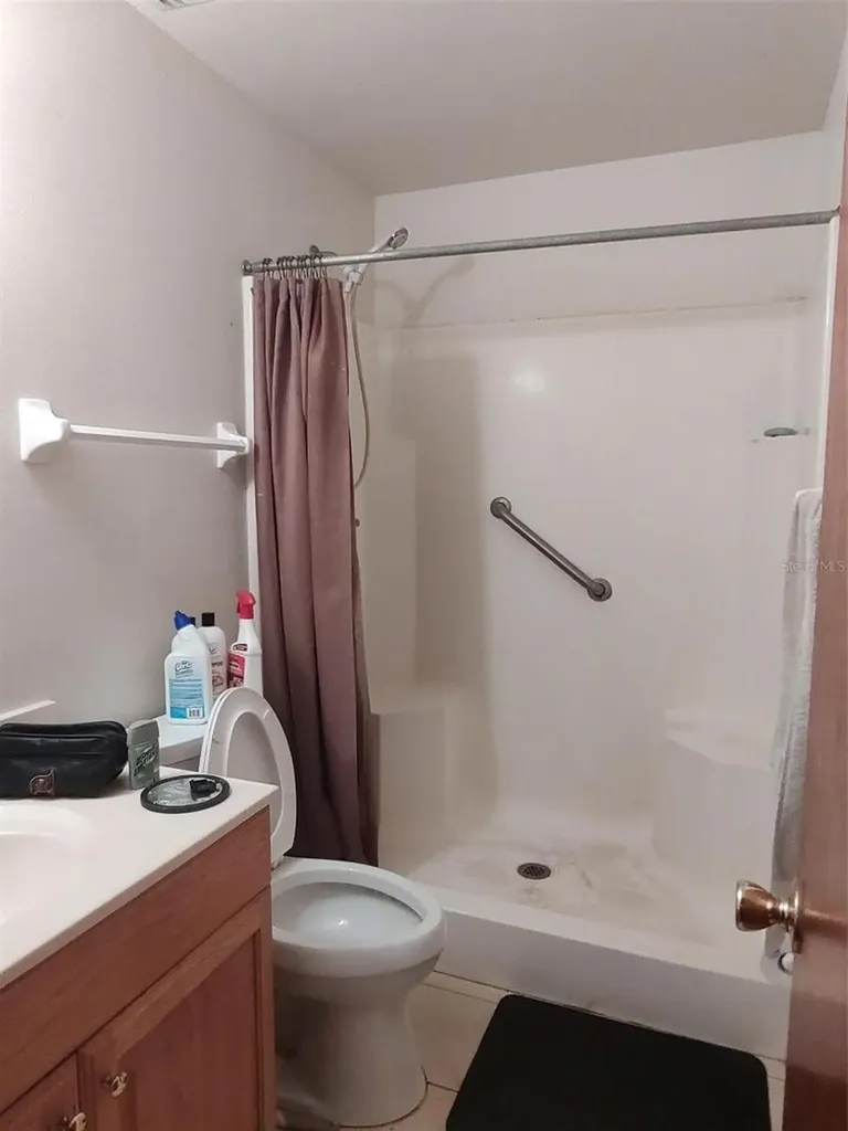 1402 Thousand Roses Drive W. Lake Wales FL 33853