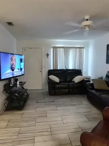 1402 Thousand Roses Drive W. Lake Wales FL 33853