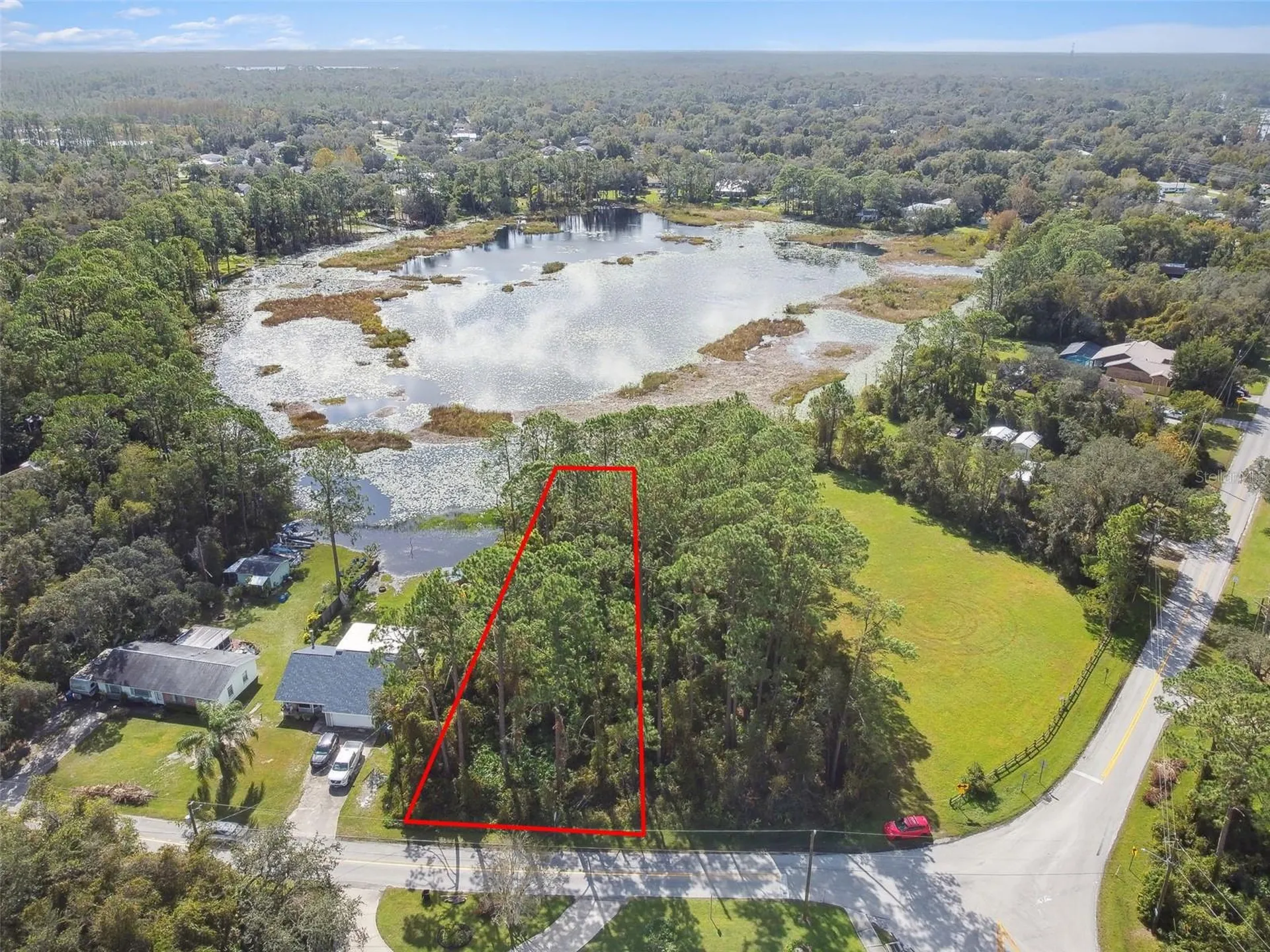 2417 E Lake Drive Deland FL 32724
