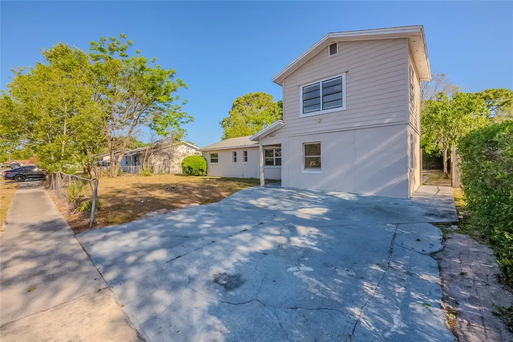 4805 Okeefe Street Orlando FL 32808