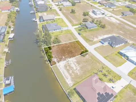 2306 NW 37th Place Cape Coral FL 33993