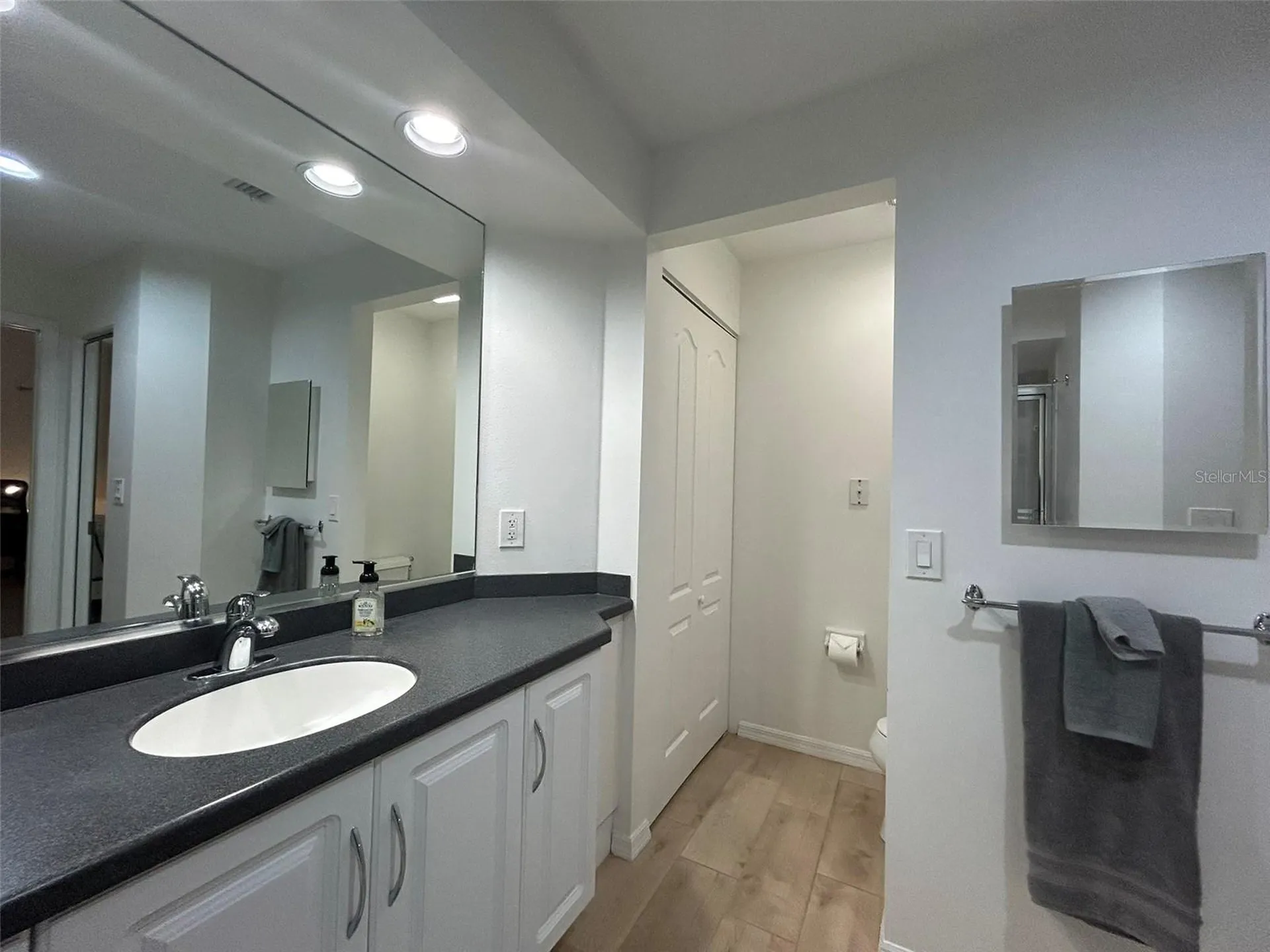 3803 54th Drive W Bradenton FL 34210
