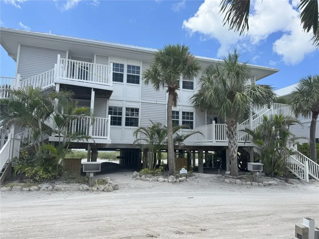 7470 Palm Island Drive Placida FL 33946
