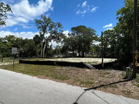7814 Chapel Avenue Port Richey FL 34668