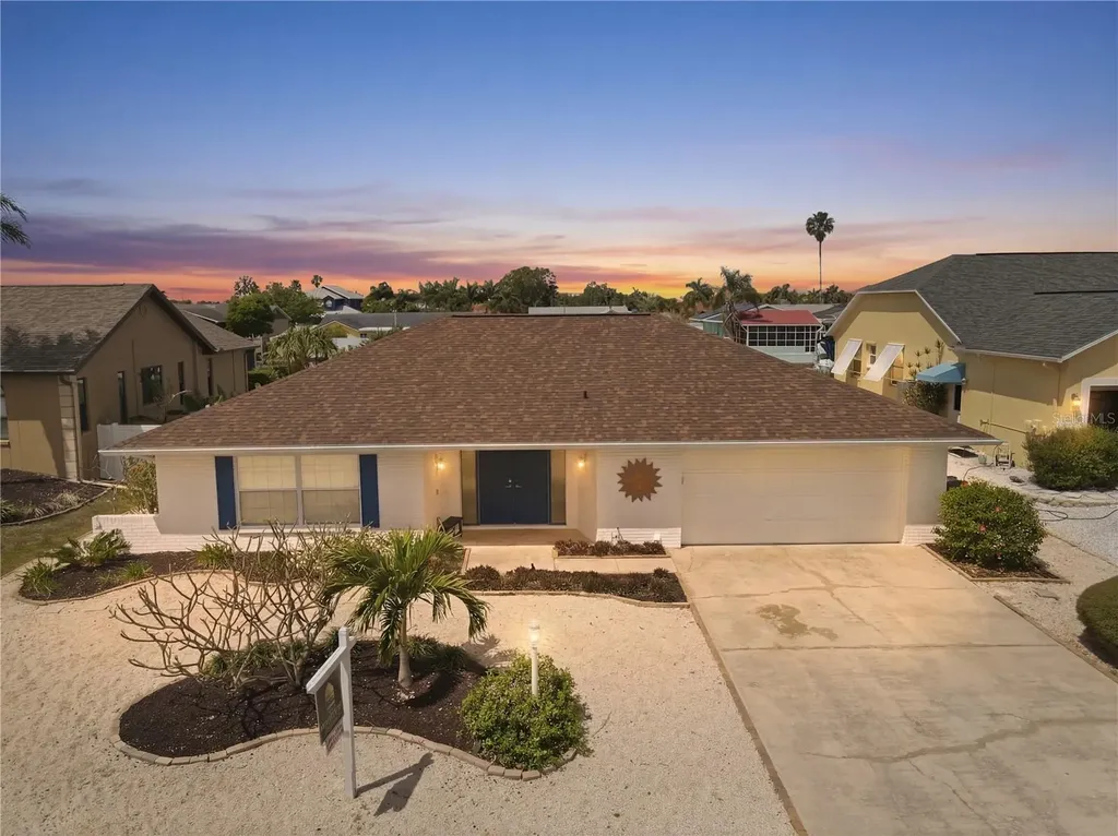 6528 Santiago Court Apollo Beach FL 33572