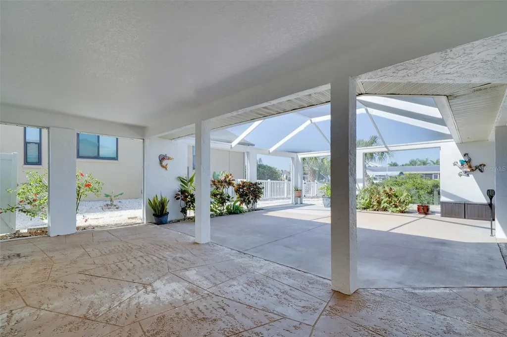 6528 Santiago Court Apollo Beach FL 33572