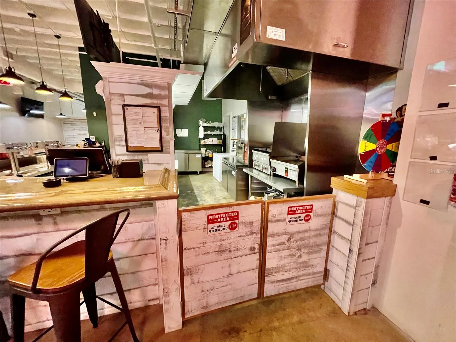 24 E Magnolia Avenue Eustis FL 32726