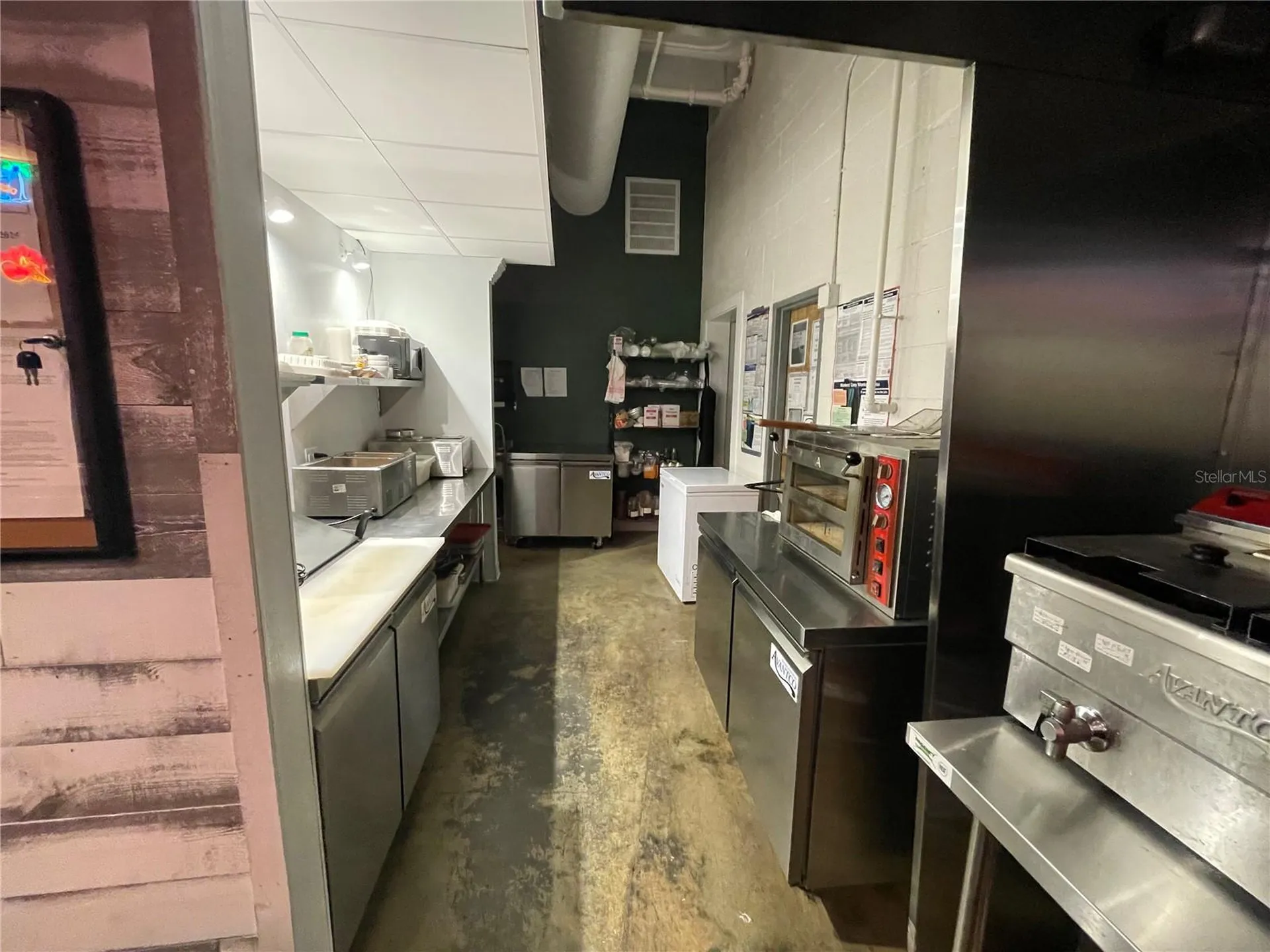 24 E Magnolia Avenue Eustis FL 32726