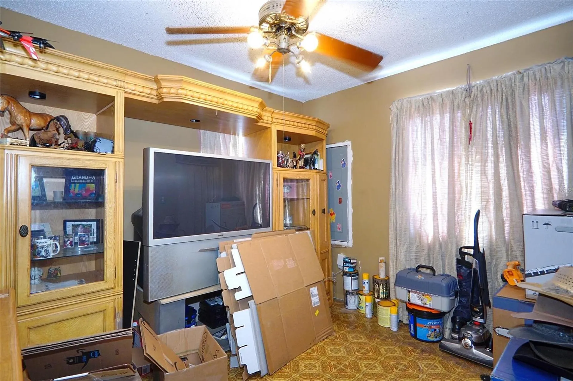6812 E 21st Avenue Tampa FL 33619