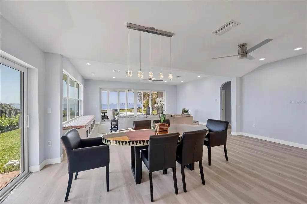 3931 Bay Shore Road Sarasota FL 34234
