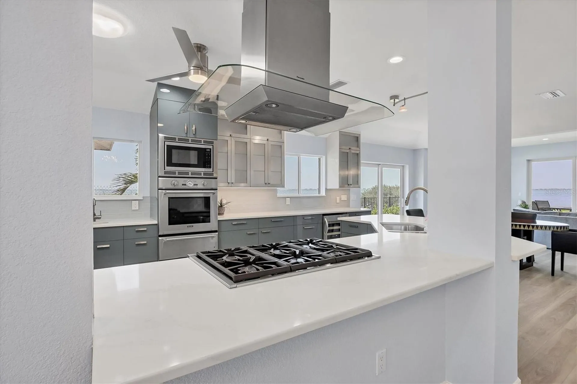 3931 Bay Shore Road Sarasota FL 34234