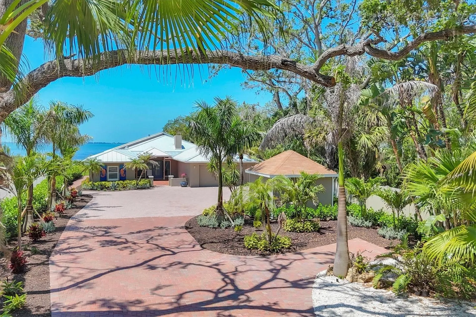 3931 Bay Shore Road Sarasota FL 34234