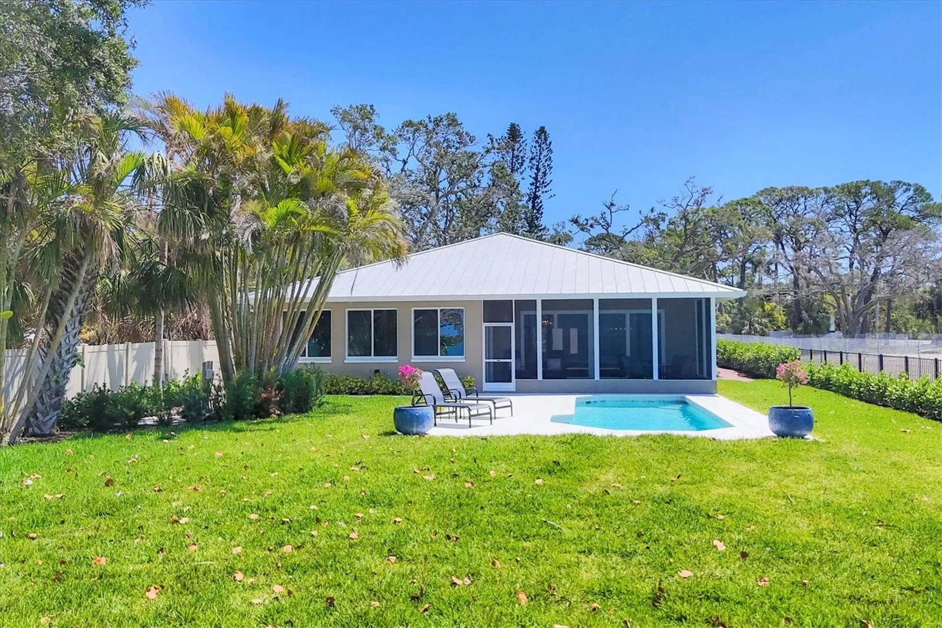 3931 Bay Shore Road Sarasota FL 34234