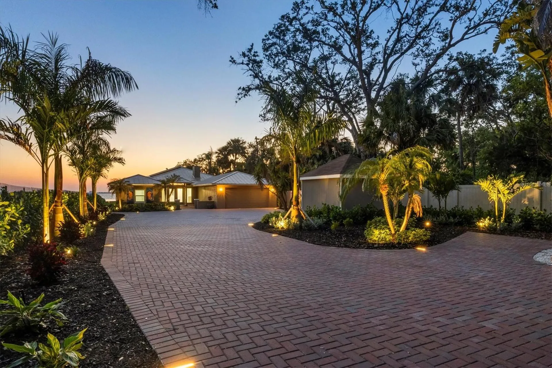3931 Bay Shore Road Sarasota FL 34234