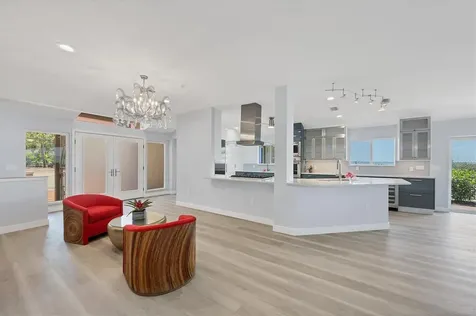3931 Bay Shore Road Sarasota FL 34234
