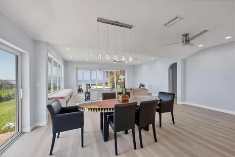 3931 Bay Shore Road Sarasota FL 34234