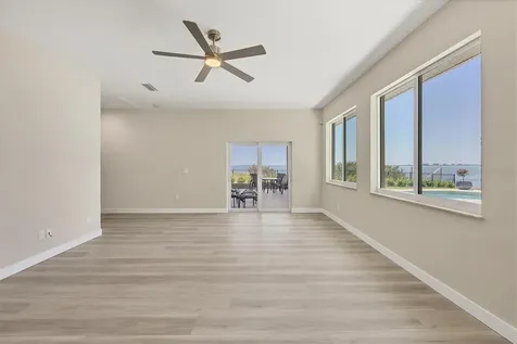 3931 Bay Shore Road Sarasota FL 34234