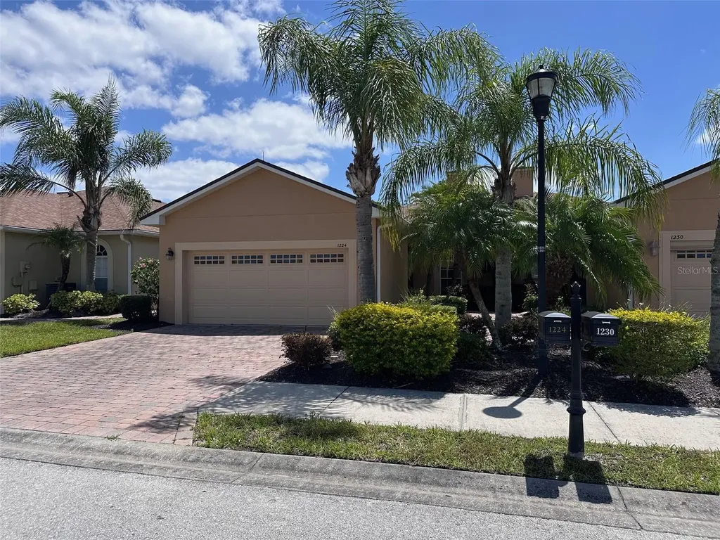 1224 Vienna Square Drive Winter Haven FL 33884